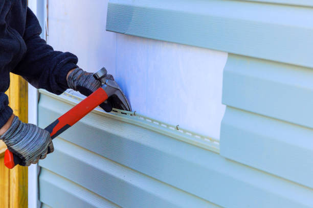 Reliable Vinyl Siding contractor in Roanoke, TX by Squared Siding